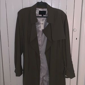 XL Banana Republic Trench Coat in Olive Green